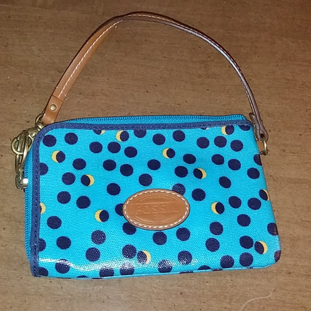 Fossil wristlet